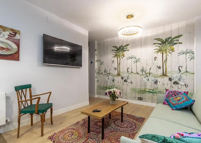 Acogedor Con Estilo Unico Junto Centro Azkuna